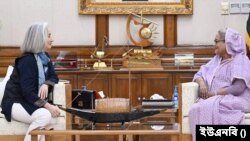 নব নিযুক্ত ফরাসি রাষ্ট্রদূত মারি মাসদুপুয়ের সঙ্গে প্রধানমন্ত্রী শেখ হাসিনা