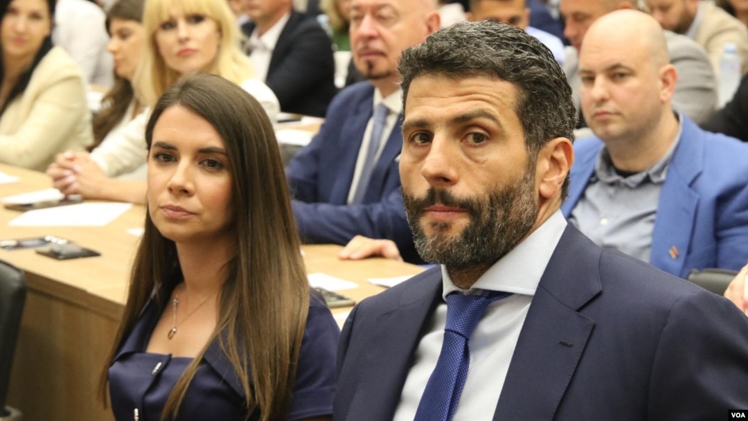 Gradonačelnik Beograda Aleksandar Šapić i zamenica gradonačelnika Vesna Vidović (foto: Fonet / Zoran Mrđa) 