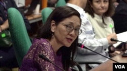 Senator Risa Hontiveros (front) is calling for Philippine Offshore Gaming Operators (POGOs) to be banned. (Dave Grunebaum/VOA). “If POGOs are allowed to continue business as usual, the crypto-scams and human trafficking operations will also grow at a frightening rate,” she said