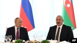 Rusya Cumhurbaşkanı Putin’in Azerbaycan ziyaretinin ardından Bakü’den, Rusya’nın kurucularından olduğu BRICS bloğuna resmi başvuru yapıldığı haberi geldi. 