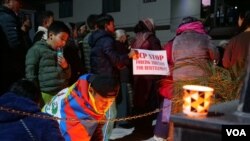 སྡེ་དགེའི་མི་མང་གི་འགྲོ་བ་མིའི་ཐོབ་ཐང་ལ་བརྩི་འཇོག་བྱེད་དགོས།