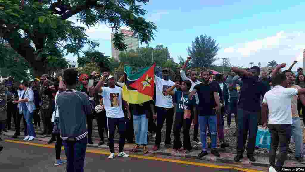 Fãs despedem-se de Azagaia. Maputo, 14 de março, 2023