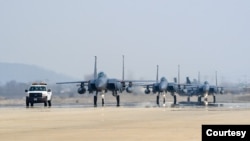 4일 미한 '자유의 방패(Freedom Shield 2024)' 연합훈련에 참가한 한국 공군 F-15K 전투기들이 오산 기지에 전개됐다. 사진 = 한국 공군.