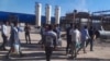 تداوم اعتصاب بیش از ۲۲۰۰ تن از کارگران در صنایع مختلف نفت و گاز در جنوب ایران