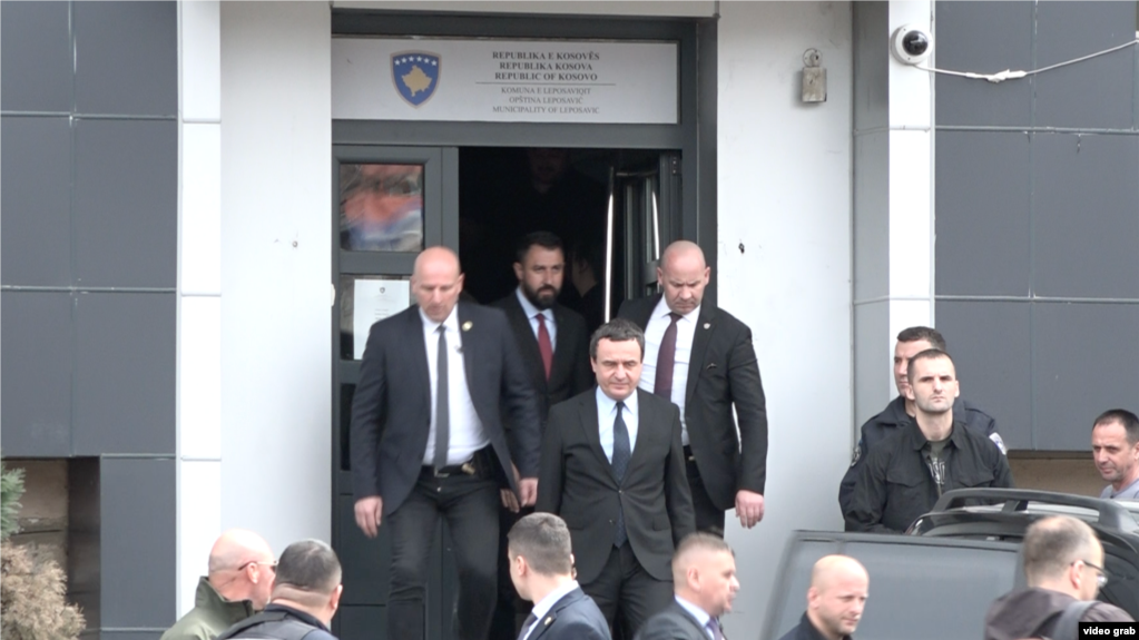 Kryeministri Albin Kurti viziton komunat me shumicë serbe në veri të Kosovës