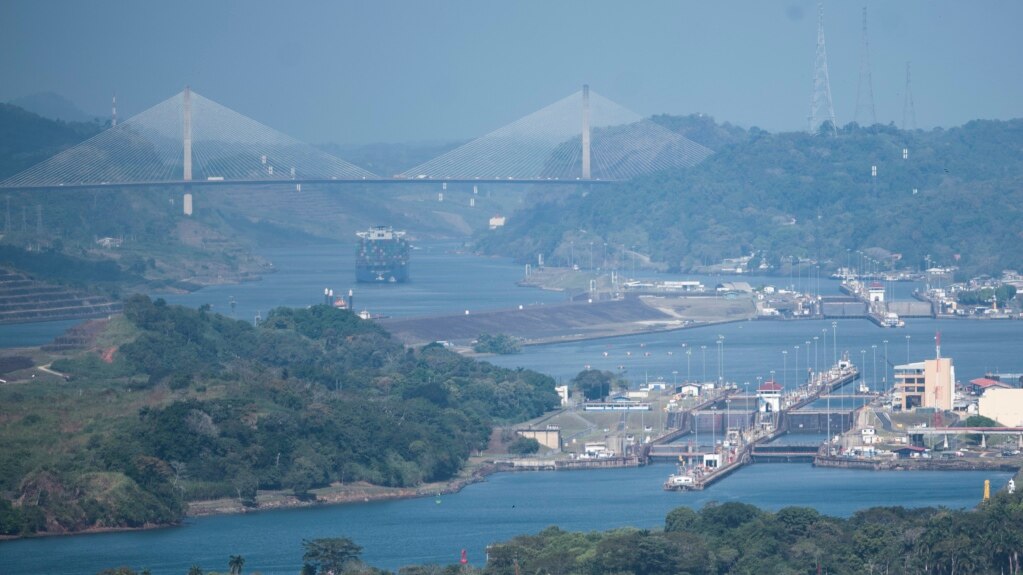 Panama Cuts Canal Traffic as Water Levels Drop