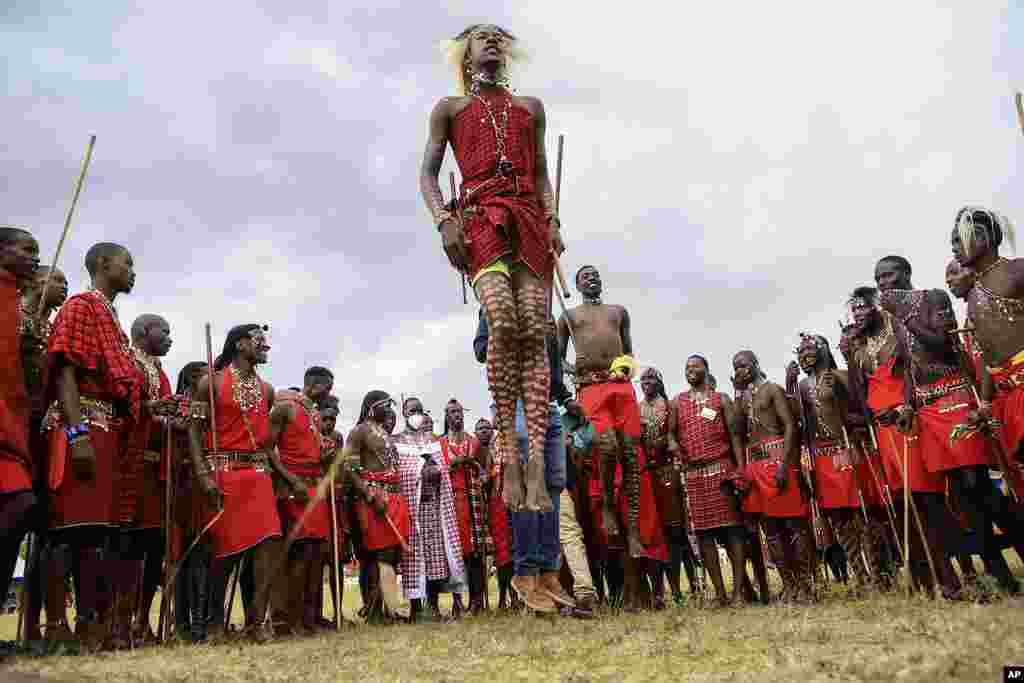 Maasai morans (warriors) perform traditional jumping as Kenya&#39;s Maasai community held an inaugural Maasai Cultural Festival, on the outskirts of Maasai Mara National Reserve, Kenya&#39;s Rift Valley on Saturday, June 10, 2023.&nbsp;