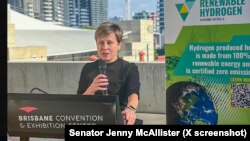
Thượng nghị sĩ - Trợ lý Bộ trưởng Australia Jenny McAllister.
