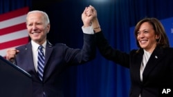 သမ္မတ Joe Biden နဲ့ ဒုသမ္မတ Kamala Harris (မှတ်တမ်းပုံ)