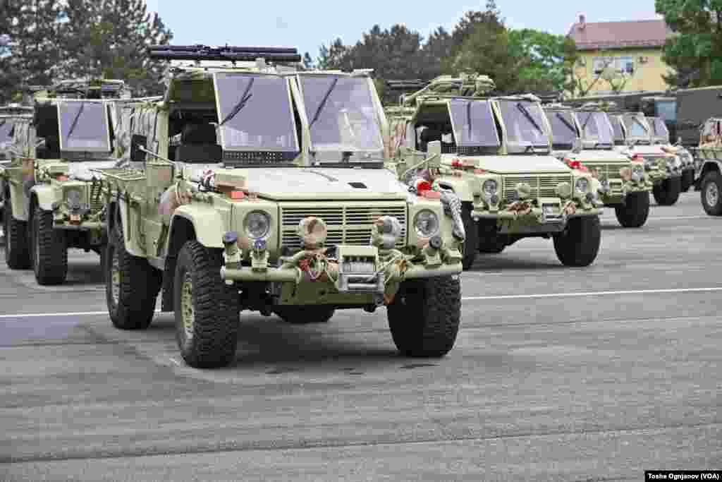  Донација на 76 теренски и транспортни возила од Норвешка за македонската армија, Касарна Илинден, Скопје &nbsp; 