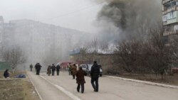 После ракетной атаки в Мариуполе. AP Photo/Sergey Vaganov 