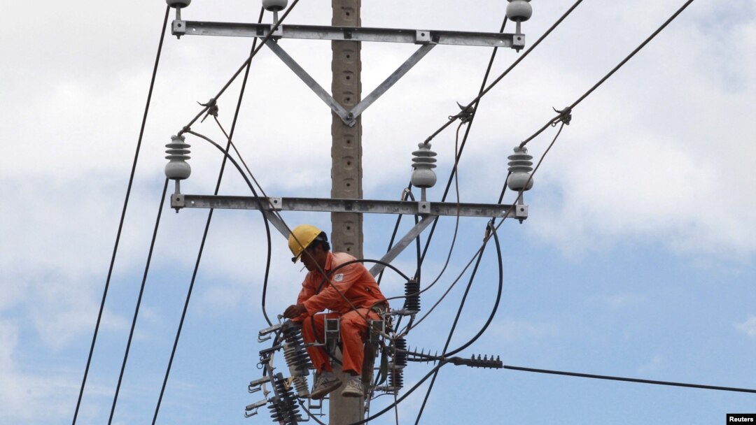 Việt Nam là quốc gia sử dụng phần lớn năng lượng từ than đá và hiện là 1 trong 5 nước tiêu thụ than đá cao nhất Đông Nam Á.