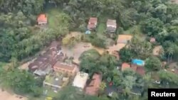 Una vista aérea de un área afectada por fuertes lluvias en el Bosque Atlántico, estado de Sao Paulo, Brasil, el 19 de febrero de 2023, en esta captura de pantalla obtenida de un video de las redes sociales.