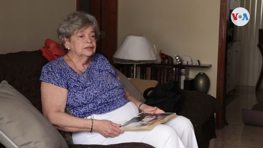 María Li Causi, de 77 años, que lleva 54 años junto a Antonio Nicolás, de 80 años.