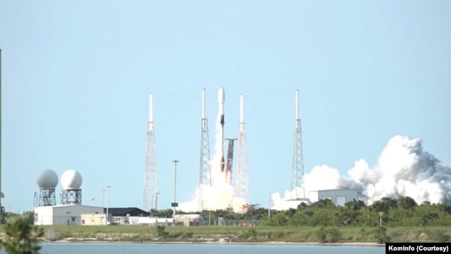 Indonesia berhasil meluncurkan Satelit Republik Indonesia (SATRIA) 1 dari Cape Canaveral, Florida, AS, Minggu (18/6). (Foto: Courtesy/Humas Kominfo)