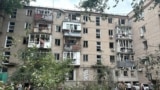 乌克兰尼古拉耶夫市一栋居民楼遭到俄罗斯的导弹攻击。(2024年7月19日)
