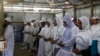 بنگلہ دیش میں خواجہ سراؤں کی پہلی مسجد؛ ’اب ہمیں کوئی نماز سے نہیں روک پائے گا‘ 