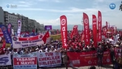 İzmir’de 1 Mayıs Kutlamasında İktidarı Gönderme Çağrısı