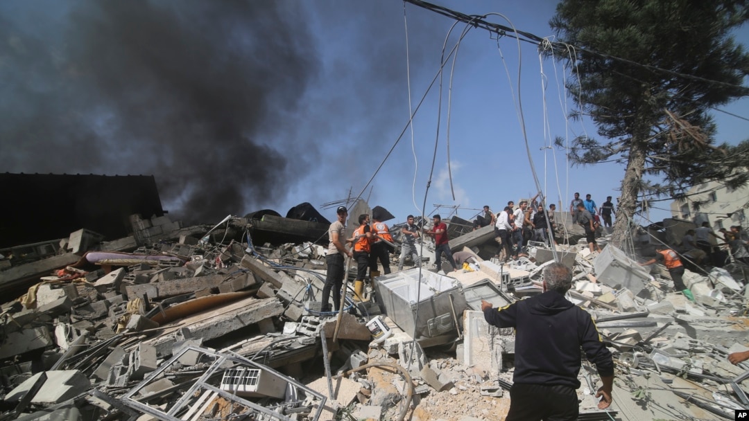 Israeli Airstrikes Hit Gaza, Lebanon