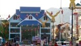 ထိုင်းမြန်မာနယ်စပ်၊ တာချီလိတ်မြို့အနီးမှ လူဝင်မှုကြီးကြပ်ရေးစစ်ဆေးတဲ့ နယ်စပ်ဝင်ပေါက်၊ မေ ၂၁၊ ၂၀၁၂