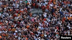 INTERNATIONAL EDITION: Thailand Looks to Coalition Government While Tukey Heads to a Runoff