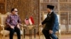 Perkuat Hubungan, Prabowo Langsungkan Pembicaraan dengan PM Malaysia 