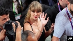 La popstar Taylor Swift fait partie des 265 nouveaux milliardaires recensés par le magazine Forbes.