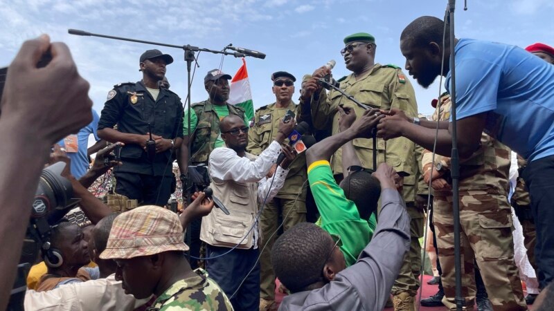 Niger Orders Troops to Go On 'Maximum Alert'
