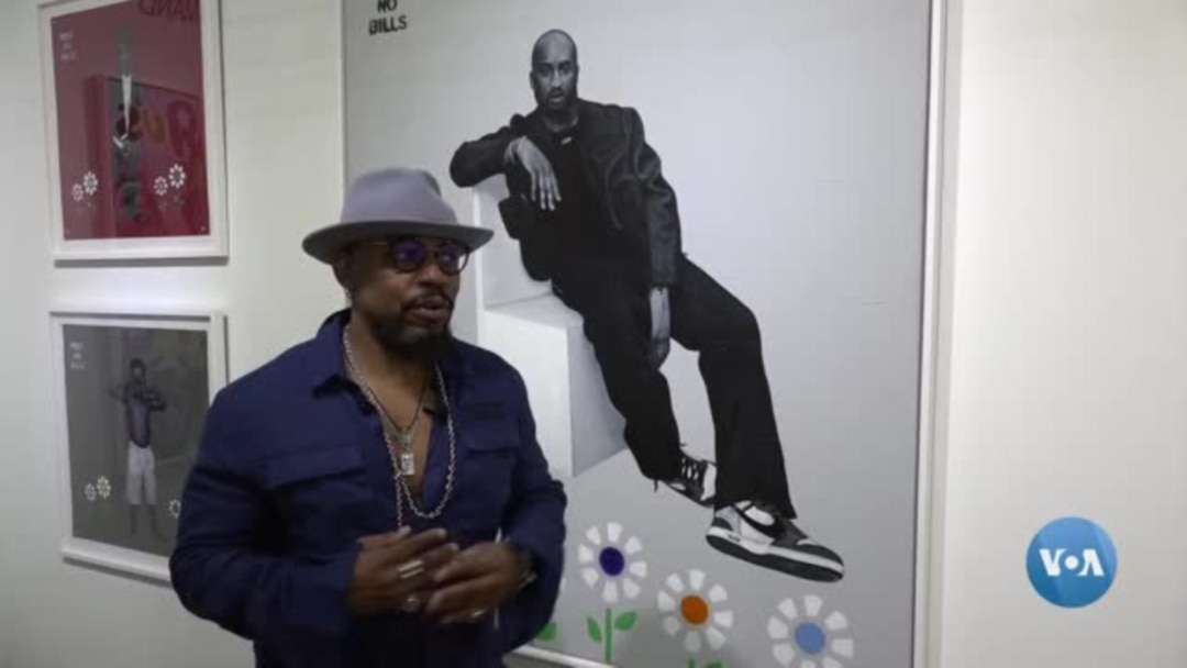 U mast holda uxlab qolganida men uni alohida sikdim. Xustda jinsiy aloqa xizmatlari