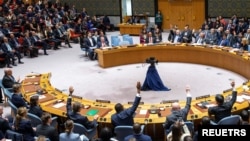 18일 미국 뉴욕 유엔 본부에서 열린 안전보장이사회(안보리)에서 팔레스타인의 유엔 가입에 관한 결의안에 대한 찬반투표가 진행됐다.