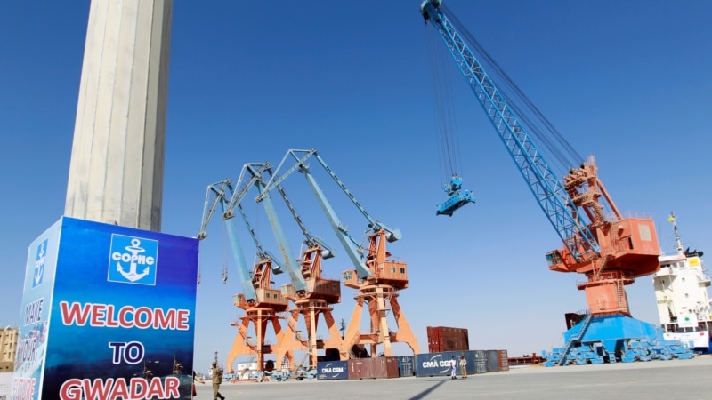 Pakistan struggles to bring trade to China-built port