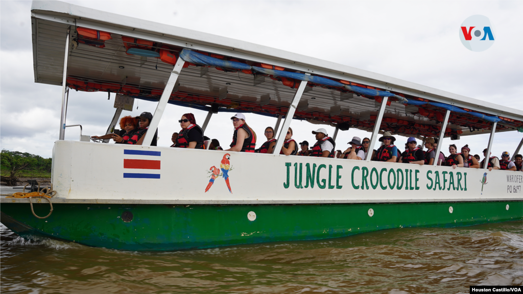 El precio para viajar en un tour por el Río Tárcoles, en Costa Rica, es de unos 35 dólares por persona.&nbsp;