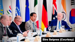 Dalam sesi mitra kerja KTT G7 Presiden Jokowi serukan penghentian kebijakan diskriminatif terutama bagi negara-negara berkembang. (Biro Setpres)