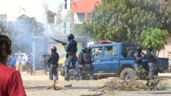 Affaire Ousmane Sonko: jets de pierres et bombes lacrymogènes à Dakar
