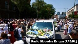 Sarajevo, Bosna i Hercegovina, Prolazak kolone sa posmrtnim ostacima žrtava genocida u Srebrenici, Sarajevo, 09.07.2024.