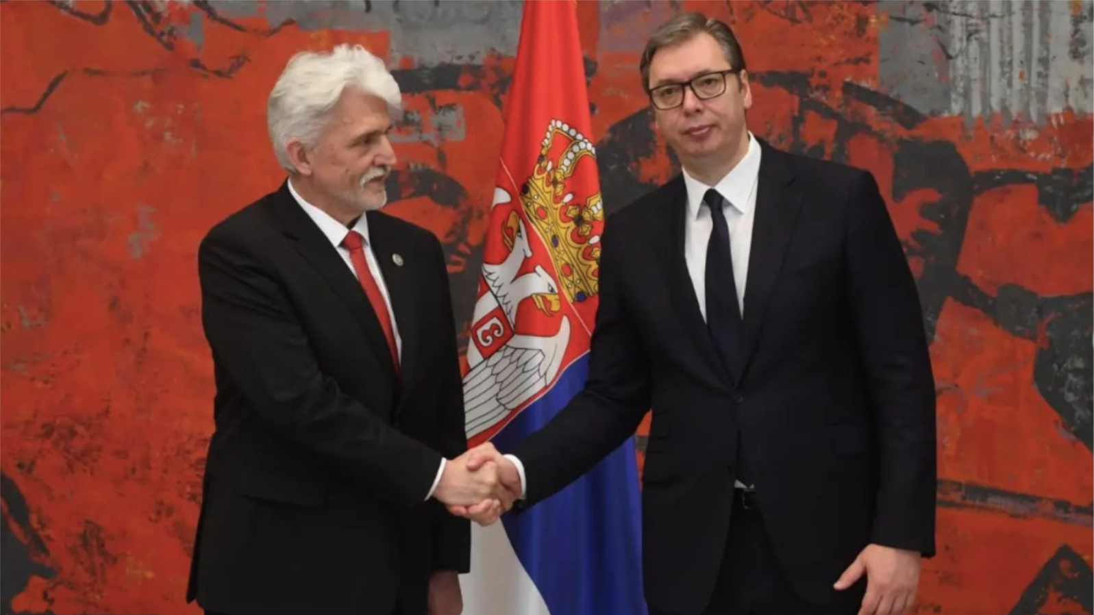 Predsednik Republike Srbije Aleksandar Vučić prima akreditivna pisma novog ambasadora Ukrajine Volodimira Tolkača, Beograd 18. maj 2022. 