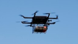 Dostavni dron američke kompanije UPS. (REUTERS/Scott Audette)
