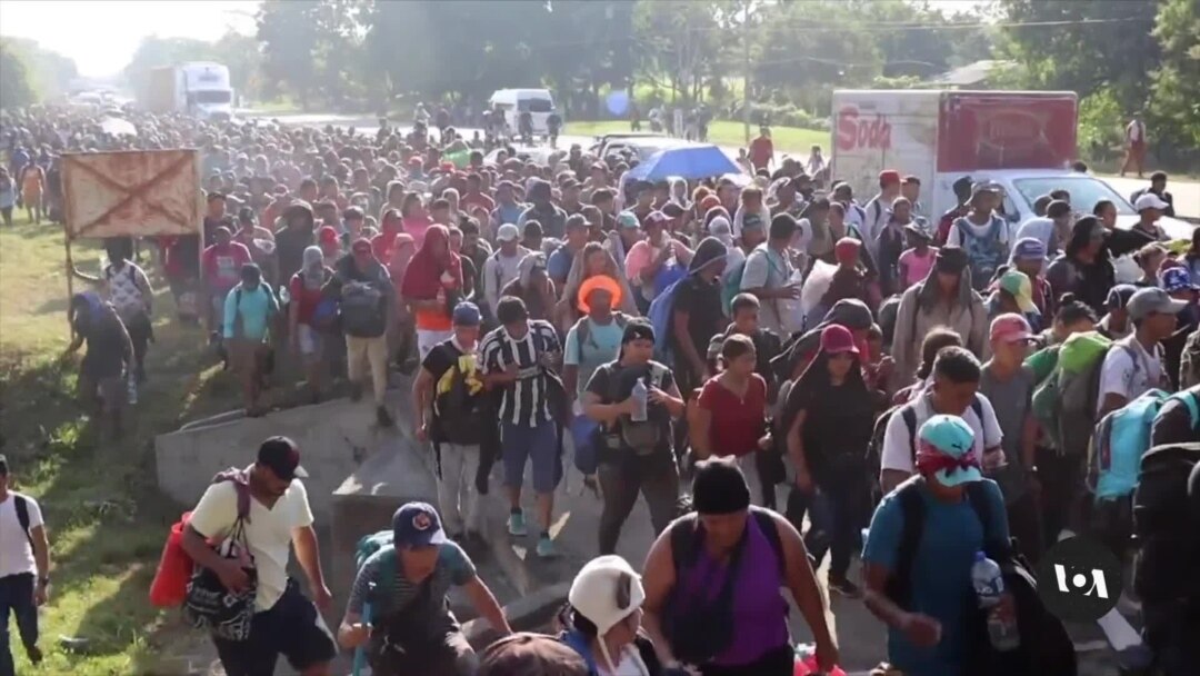 Thousands in Migrant Caravan Traveling Through Mexico to US Border