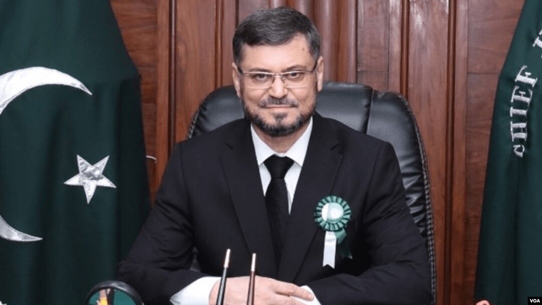 د پېښورهایکورټ چیف جسټس ابراهیم خان دا انځور د پېښور هایکورټ له وېب پاڼې څخه اخېستل شوی