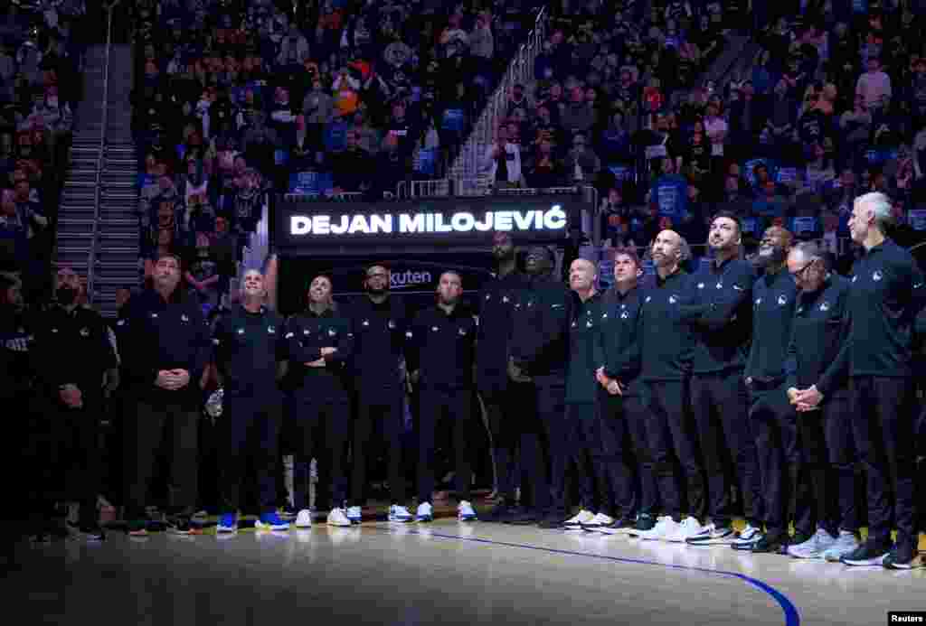 Članovi stručnog štaba Golden Stejta uoči utakmice sa Atlantom (Foto: Kelley L Cox-USA TODAY Sports)