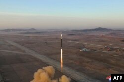 지난해 3월 김정은 국무위원장이 참관한 가운데 대륙간탄도미사일(ICBM) ‘화성-17형’ 발사 훈련을 실시했다.