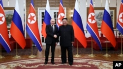 俄罗斯总统普京与朝鲜领导人金正恩在平壤举行会晤。（2024年6月19日）