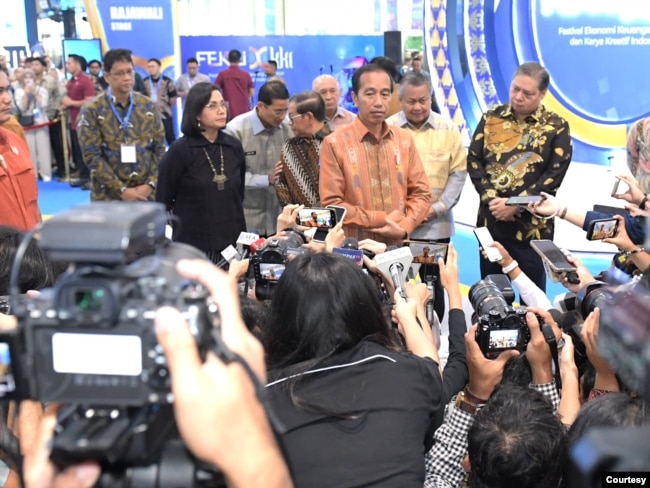 Presiden Jokowi usai menghadiri Peresmian Pembukaan FEKDI X KKI 2024 di Jakarta, Kamis (1/8) mengecam keras aksi kekerasan dan pembunuhan terhadap pemimpin Hamas, Ismail Haniyeh beberapa waktu lalu (biro Setpres).