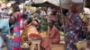 ARCHIVES - Scène sur un marché à Ouagadougou, au Burkina Faso, le 6 mars 2017.