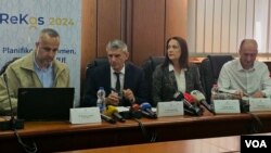 Konferencija za novinare predstavnika Agencije za statistiku Kosova (Foto: Budimir Ničić/VOA)