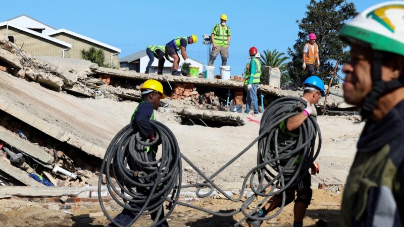 South Africa ends rescue efforts at collapsed building, with 33 confirmed dead