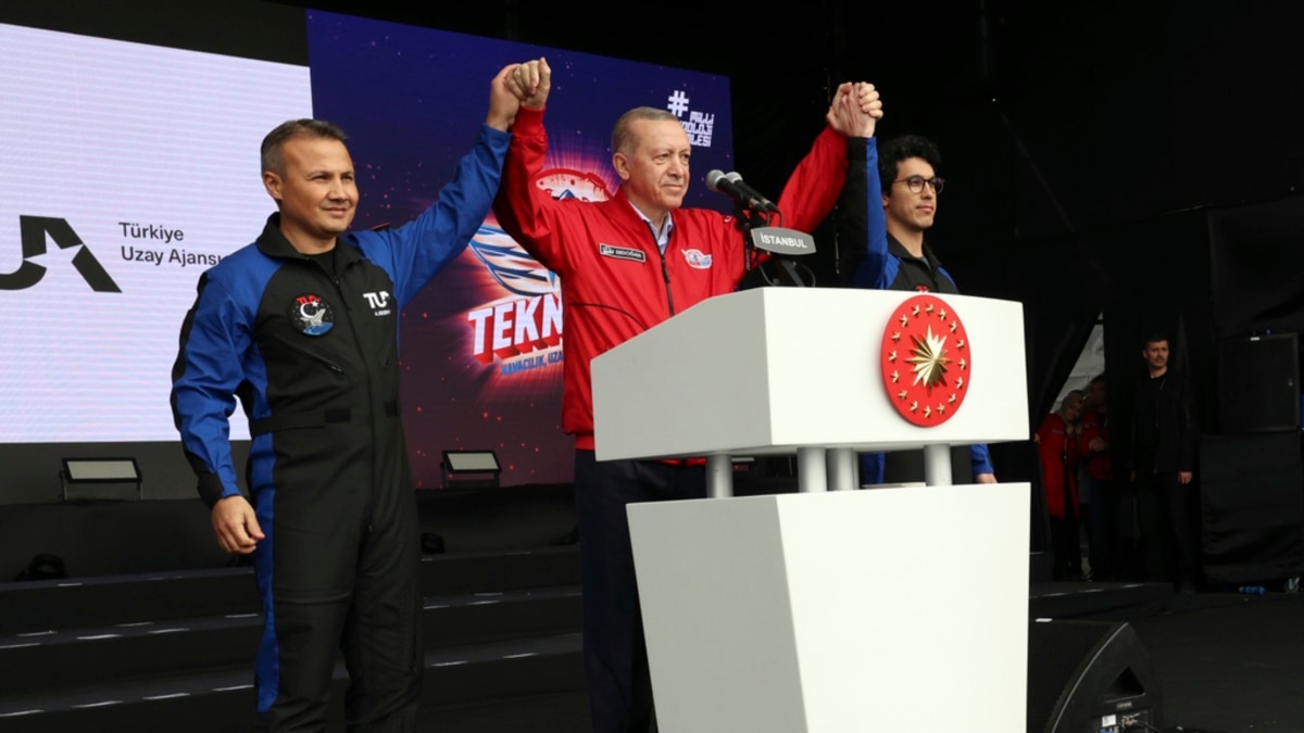 Erdogan back on electoral track, announces Turkey’s first cosmonaut