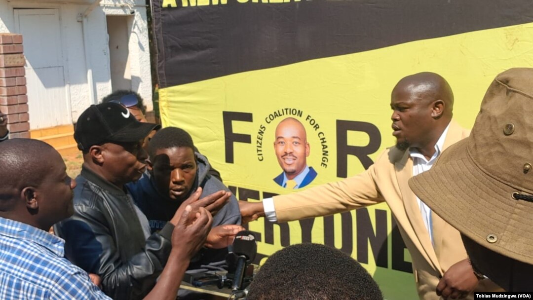 Matikitivha achiedza kudzivisa mutauriri weCCC, VaPromise Mkhwananzi kuita musangano nevatori venhau.