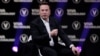 Elon Musk, souvent perçu comme un absolutiste de la liberté d'expression, a multiplié les actions controversées depuis son rachat de la plateforme pour 44 milliards de dollars.
