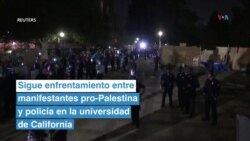 Sigue enfrentamiento entre manifestantes pro-Palestina y policía en la universidad de California